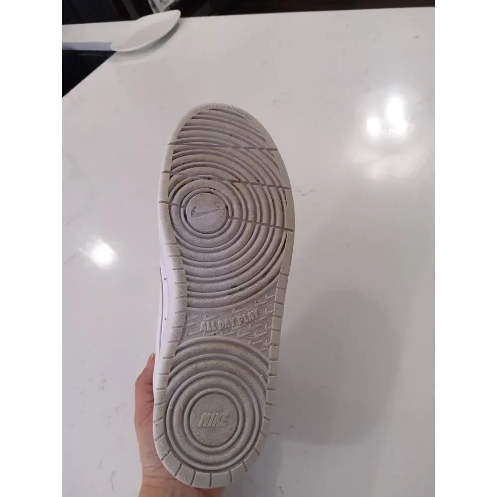 Nike Air Court Borough Mid 2 basketball athletic shoe Triple White 7Y/M-8.5 W - Picture 7 of 7